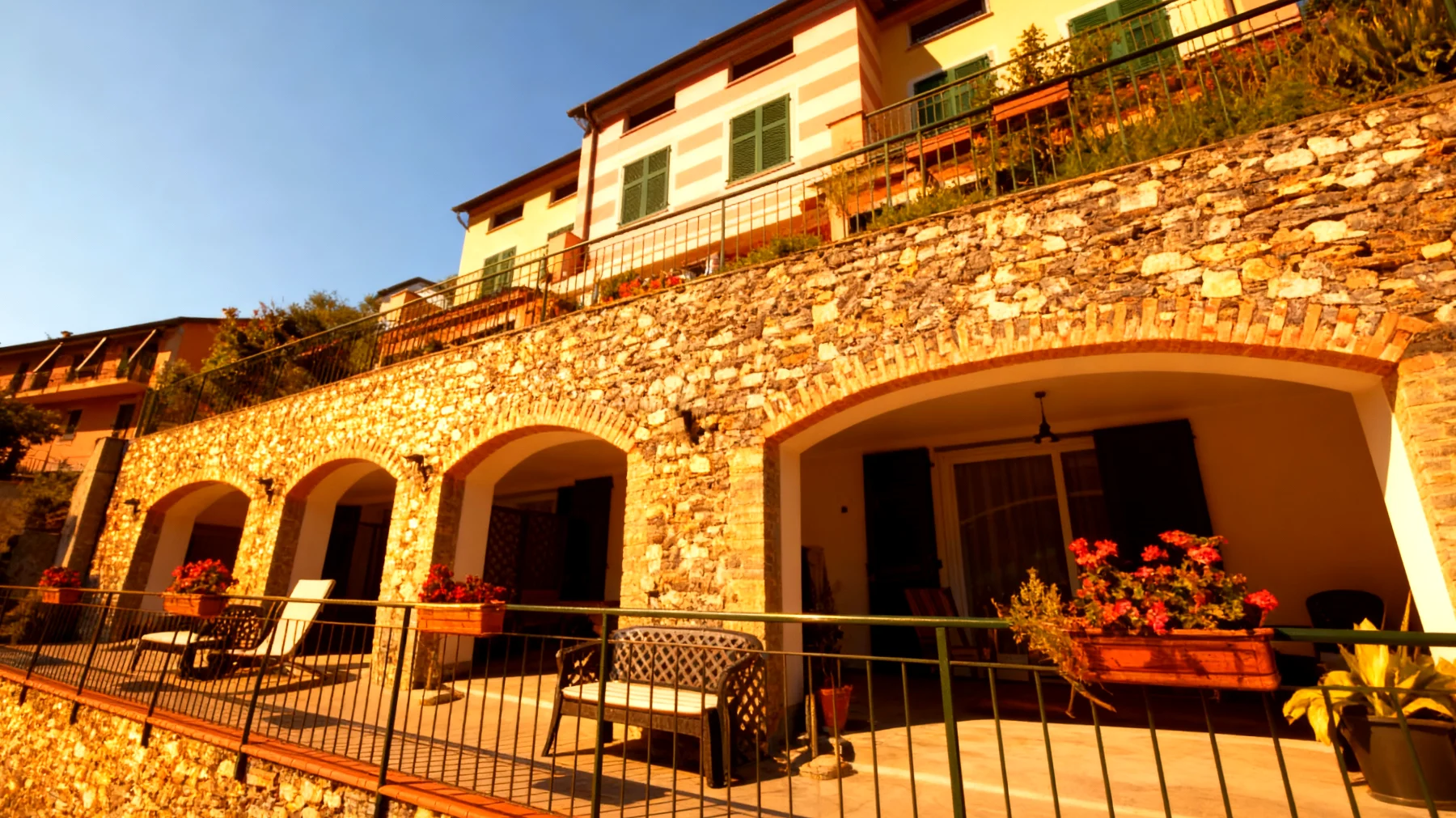 Un posto al sole 2025-12-31T20:33:28.941Z"